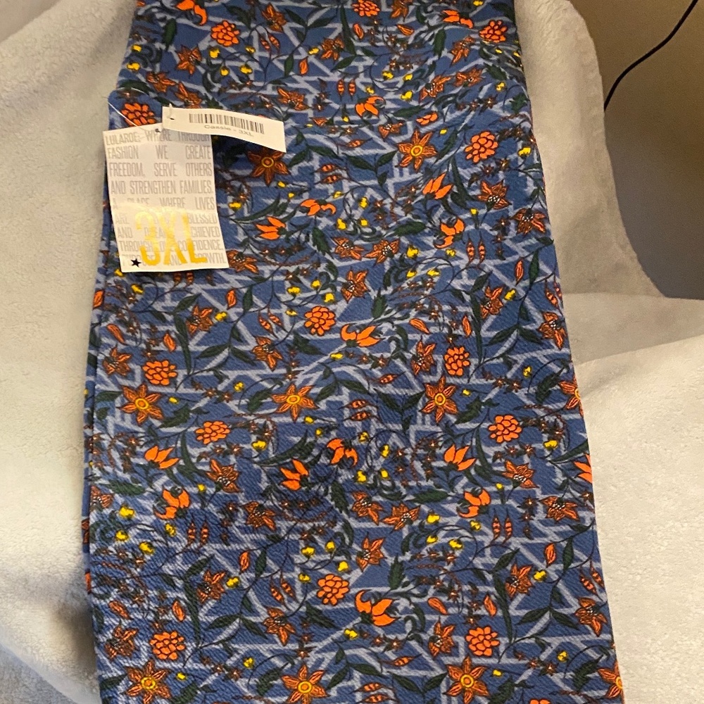 NWT LuLaRoe Cassie Skirt - 3XL